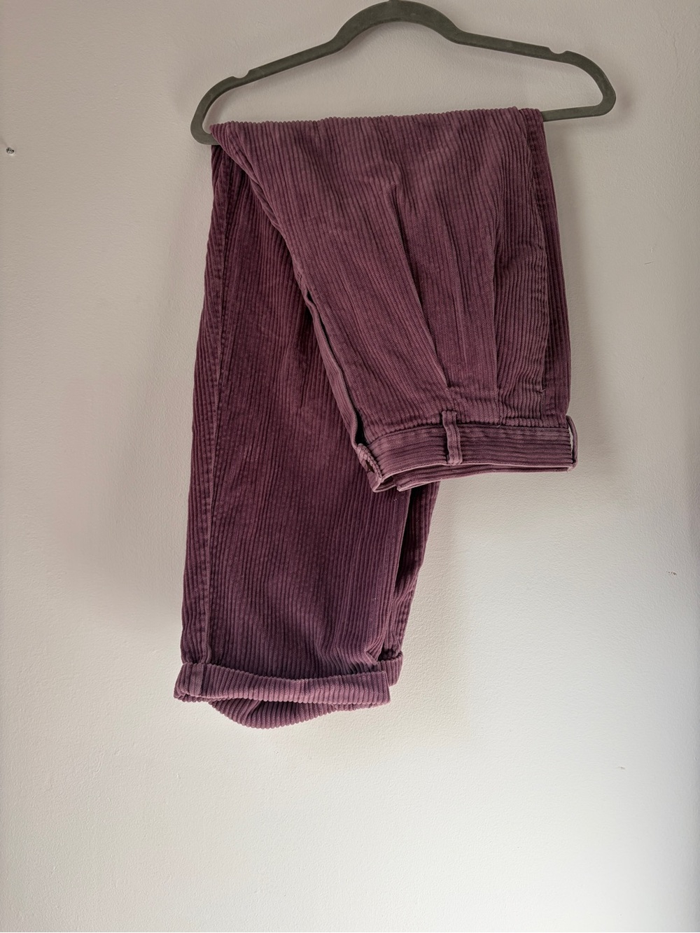 Eddie Bauer Petite Corduroy Pants in Dusty Mauve